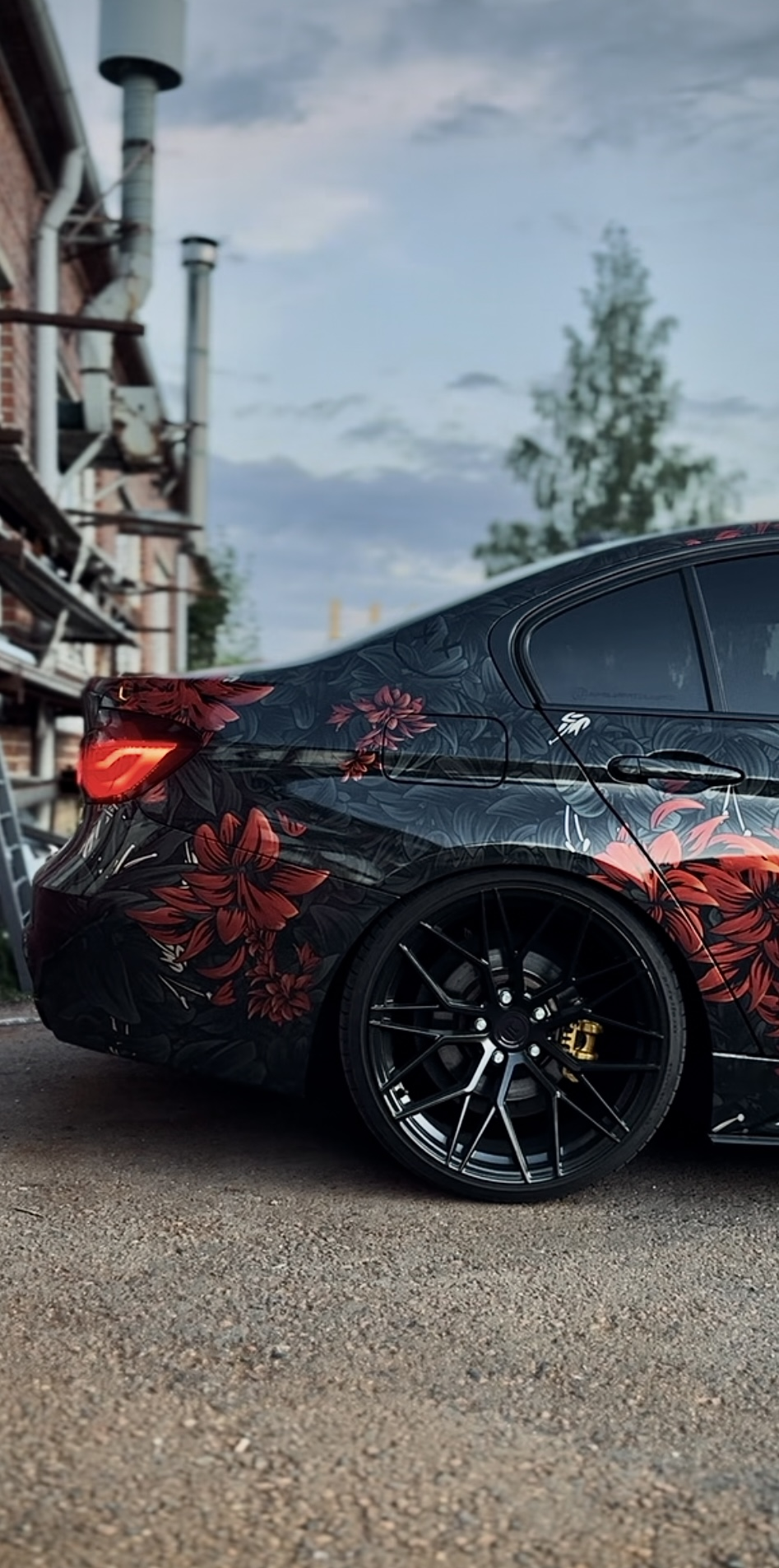 Tuning-tarra BMW:ssä