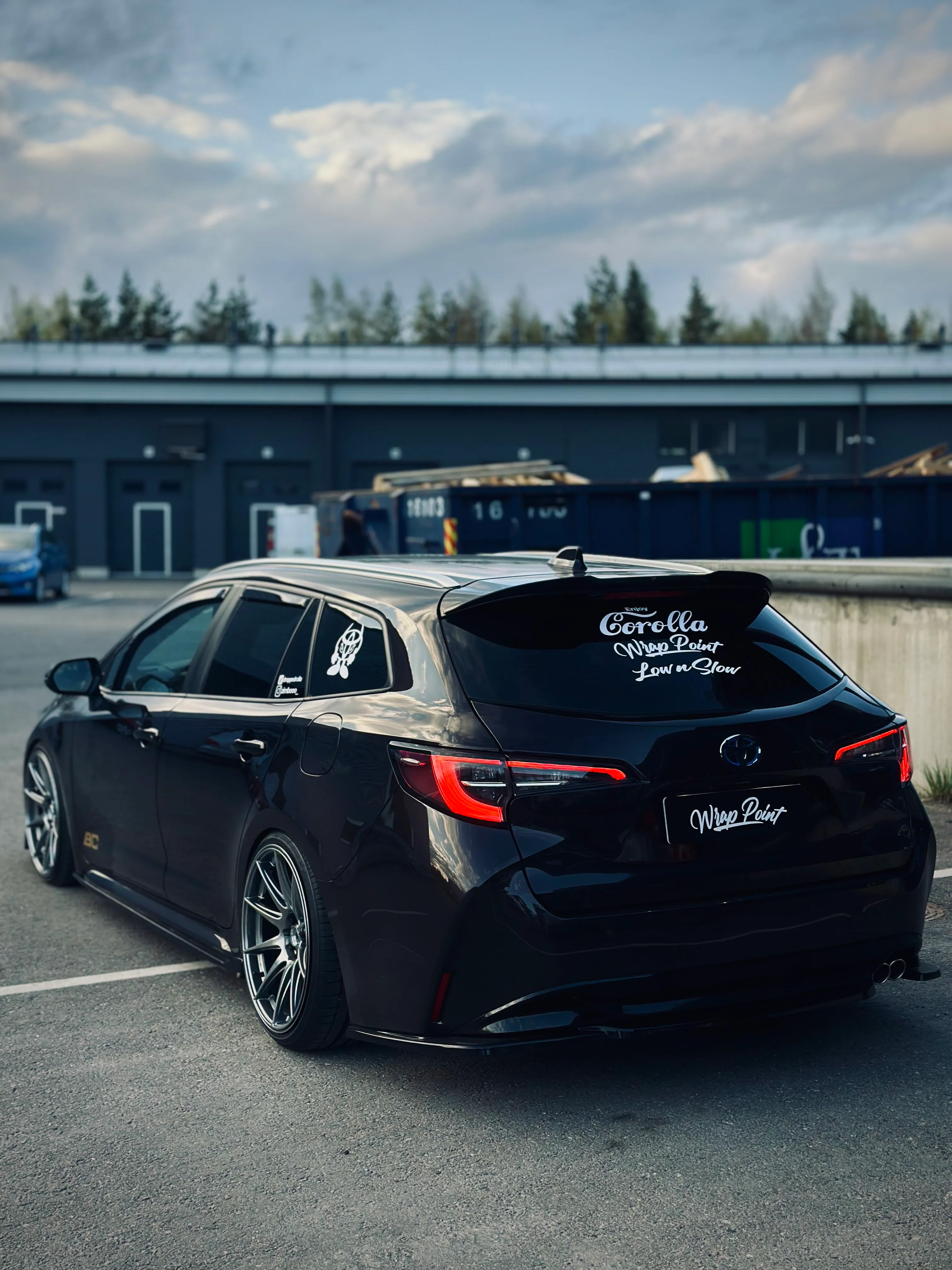 Teipattu Toyota – auton teippaus